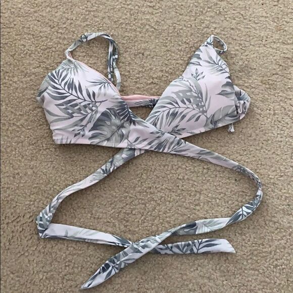 Garage Bathing suit top   - Picture 1 of 3